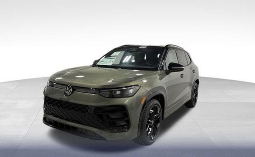 2026 Volkswagen Tiguan SE Black