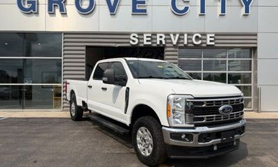 2023 Ford F-350 XLT