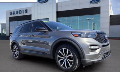 2023 Ford Explorer ST Line