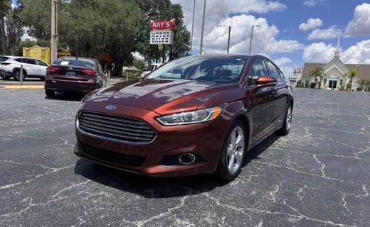 2016 Ford Fusion SE