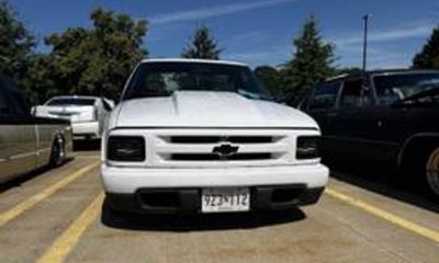 1996 Chevrolet S-10 Pickup