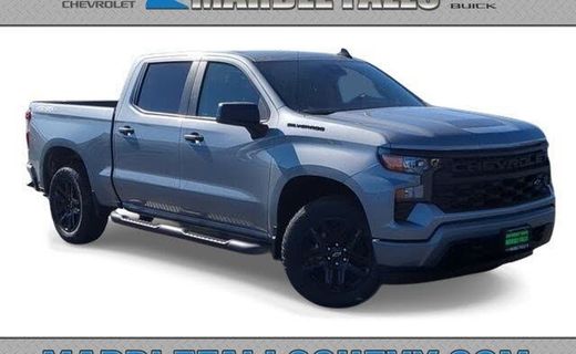 2024 Chevrolet Silverado Custom