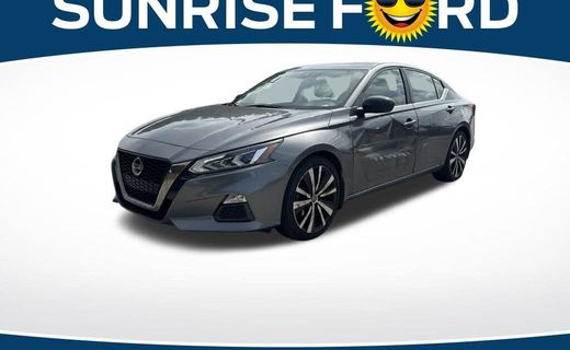 2020 Nissan Altima SR
