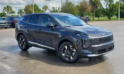 2026 Kia Sportage LX