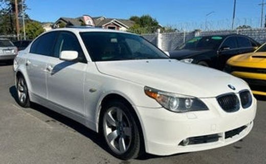 2006 BMW 525I