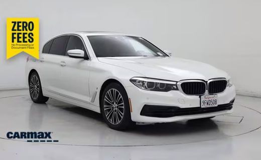 2019 BMW 530E