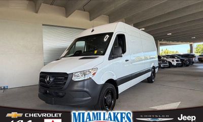 2025 Mercedes-Benz Sprinter 907