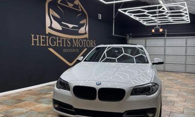 2016 BMW 528i Sedan