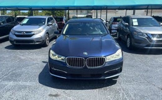 2016 BMW 750I