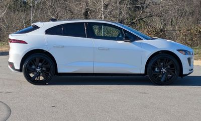 2024 Jaguar I-Pace R Dynamic HSE