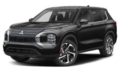 2024 Mitsubishi Outlander ES