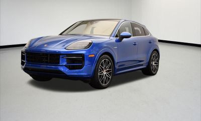 2025 Porsche Cayenne S E Hybrid