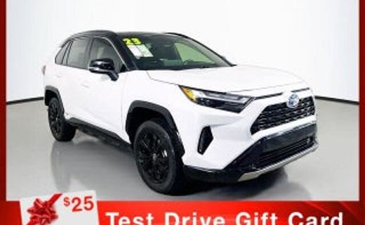 2022 Toyota RAV4 LE