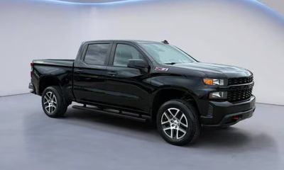 2020 Chevrolet Silverado Trail Boss Custom