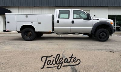 2011 Ford F-550 XLT 200 IN