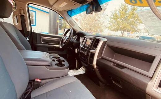 2016 Ram 1500 SLT