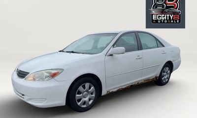 2002 Toyota Camry LE