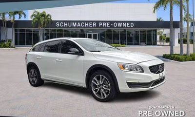 2018 Volvo V60CC Premier
