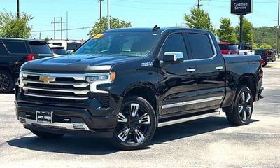2023 Chevrolet Silverado High Country