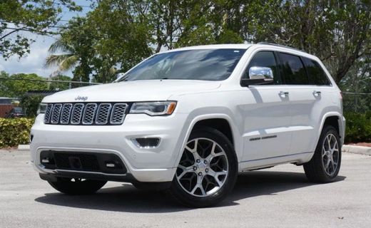 2020 Jeep Grand Cherokee Overland