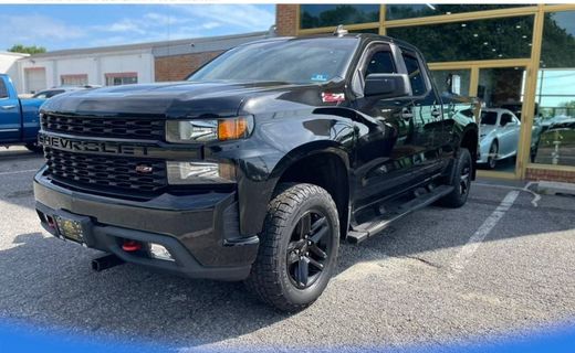 2020 Chevrolet Silverado Trail Boss Custom