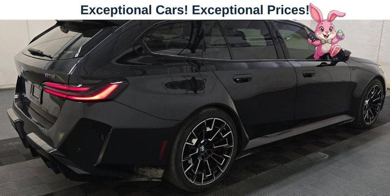 2025 Bmw M5 — a typically priced live listing