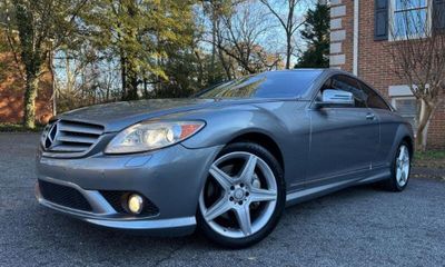 2010 Mercedes-Benz CL-Class CL550 4 Matic