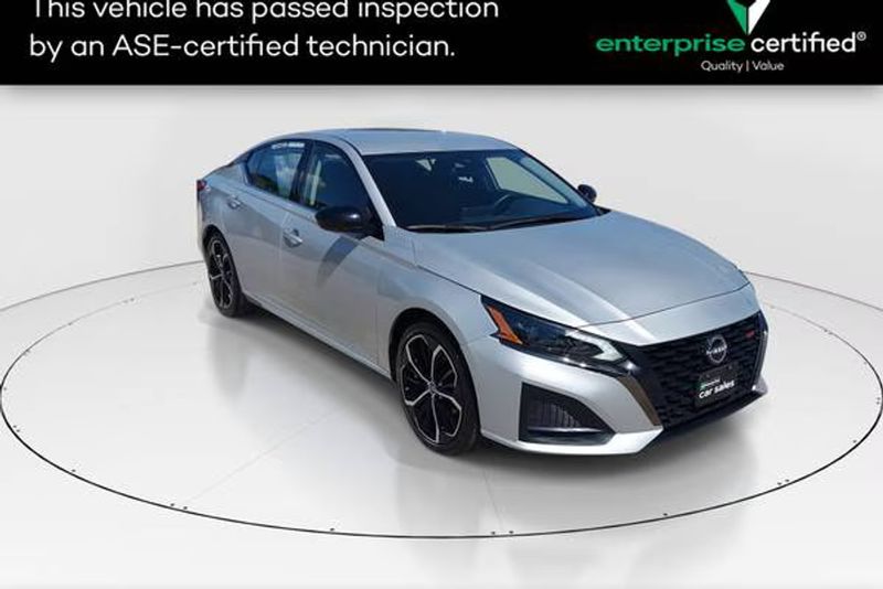 2024 Nissan Altima — a typically priced live listing