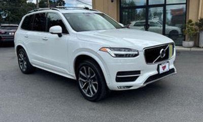 2017 Volvo XC90 Momentum