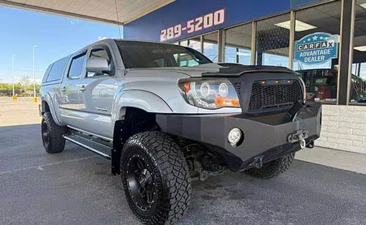 2005 Toyota Tacoma DLX