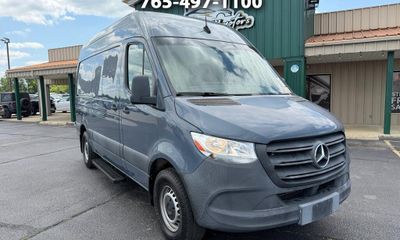 2019 Mercedes-Benz Sprinter Standard Roof