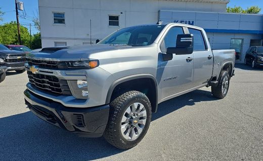 2026 Chevrolet Silverado HD Custom