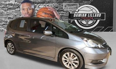 2013 Honda FIT Sport