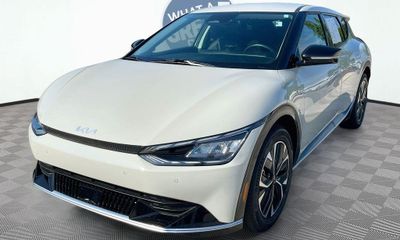 2023 Kia EV6 Light Wind