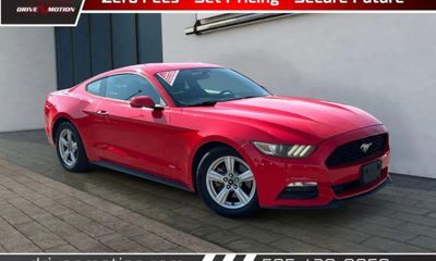 2015 Ford Mustang V6 Coupe