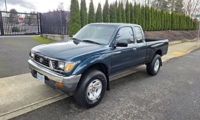 1997 Toyota Tacoma Deluxe