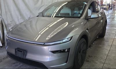 2026 Tesla Model Y Long Range