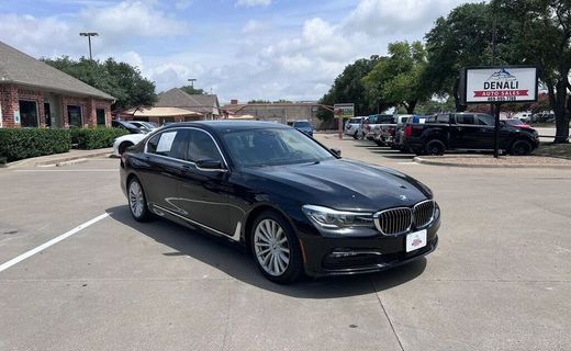 2018 BMW 740I