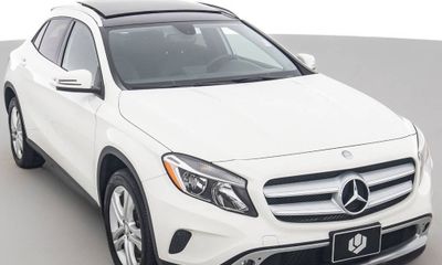 2015 Mercedes-Benz GLA-Class GLA250 4 Matic