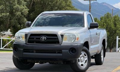 2007 Toyota Tacoma Deluxe