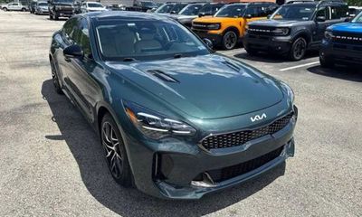 2023 Kia Stinger GT Line