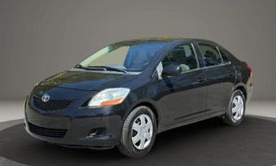 2009 Toyota Yaris S