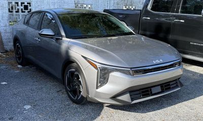 2025 Kia K4 EX