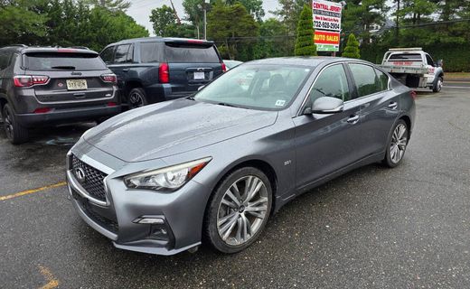 2018 Infiniti Q50 30T Luxe