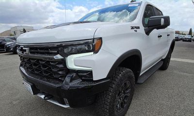 2025 Chevrolet Silverado ZR2