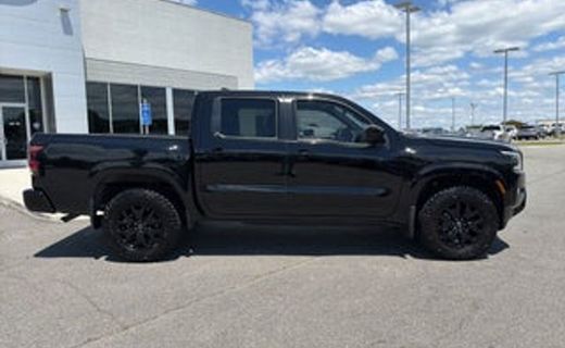 2025 Nissan Frontier