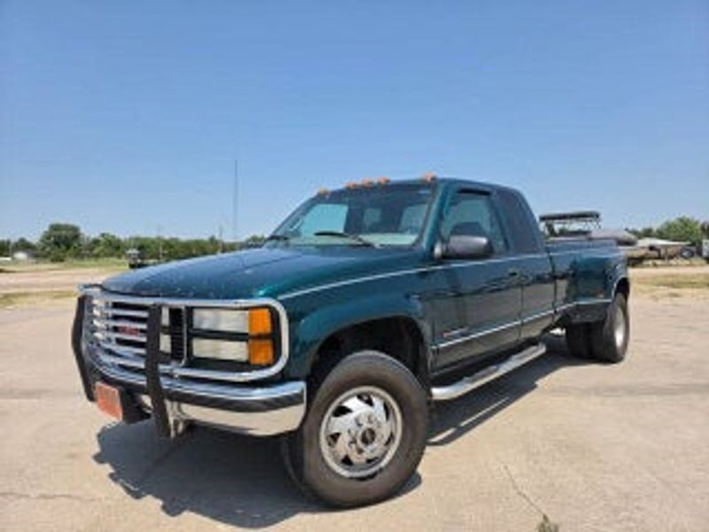 1998 GMC Sierra — a typically priced live listing