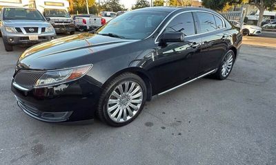 2013 Lincoln MKS Base