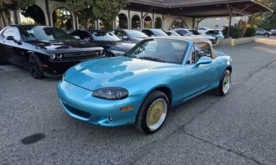 2001 Mazda MX-5 LS
