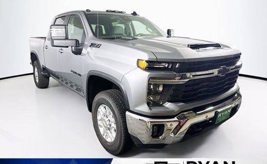 2026 Chevrolet Silverado HD LT